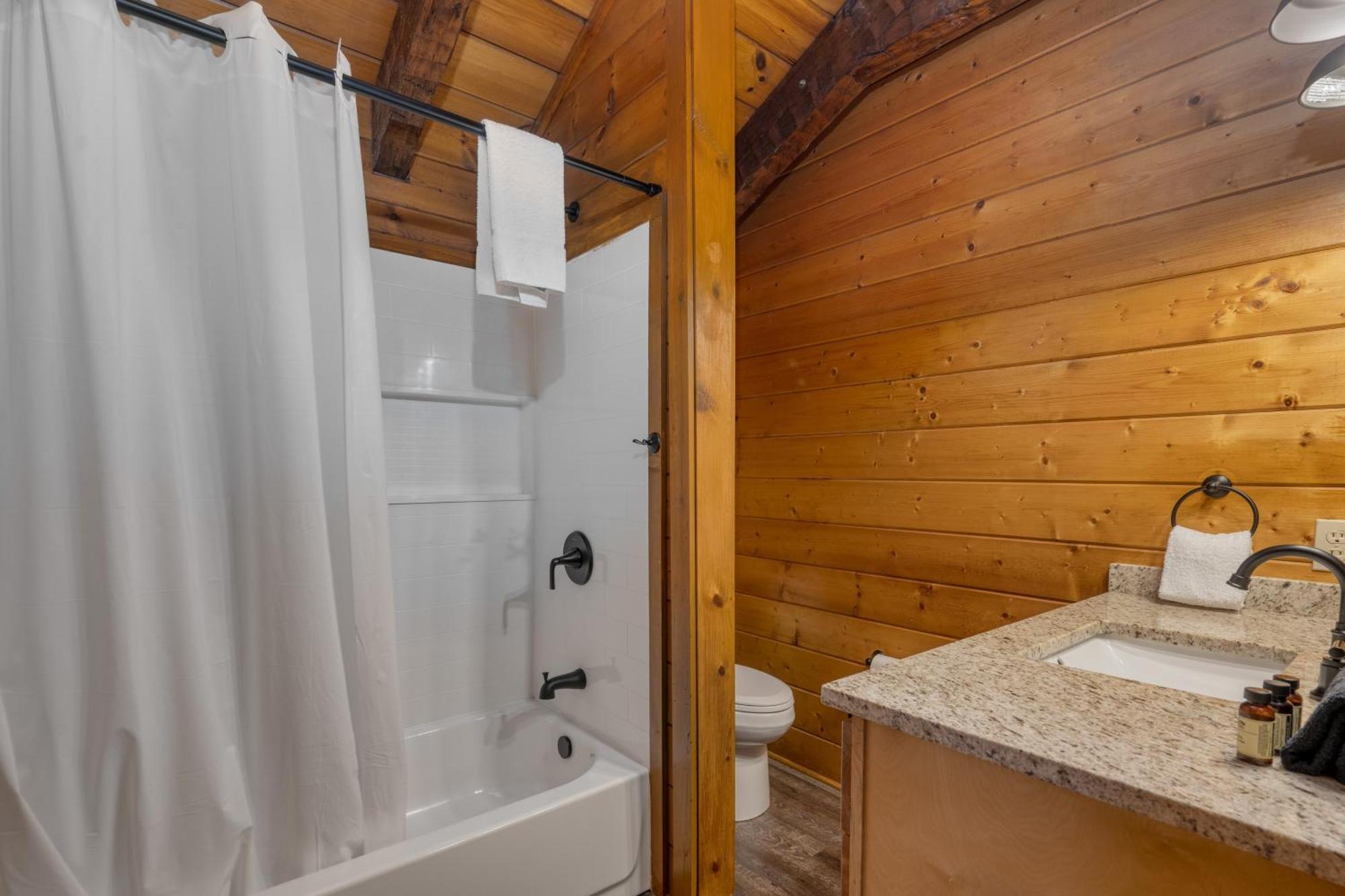 Dudley I By Avantstay Cosy Cabin W Hot Tub Incredible Views Pigeon Forge Kültér fotó