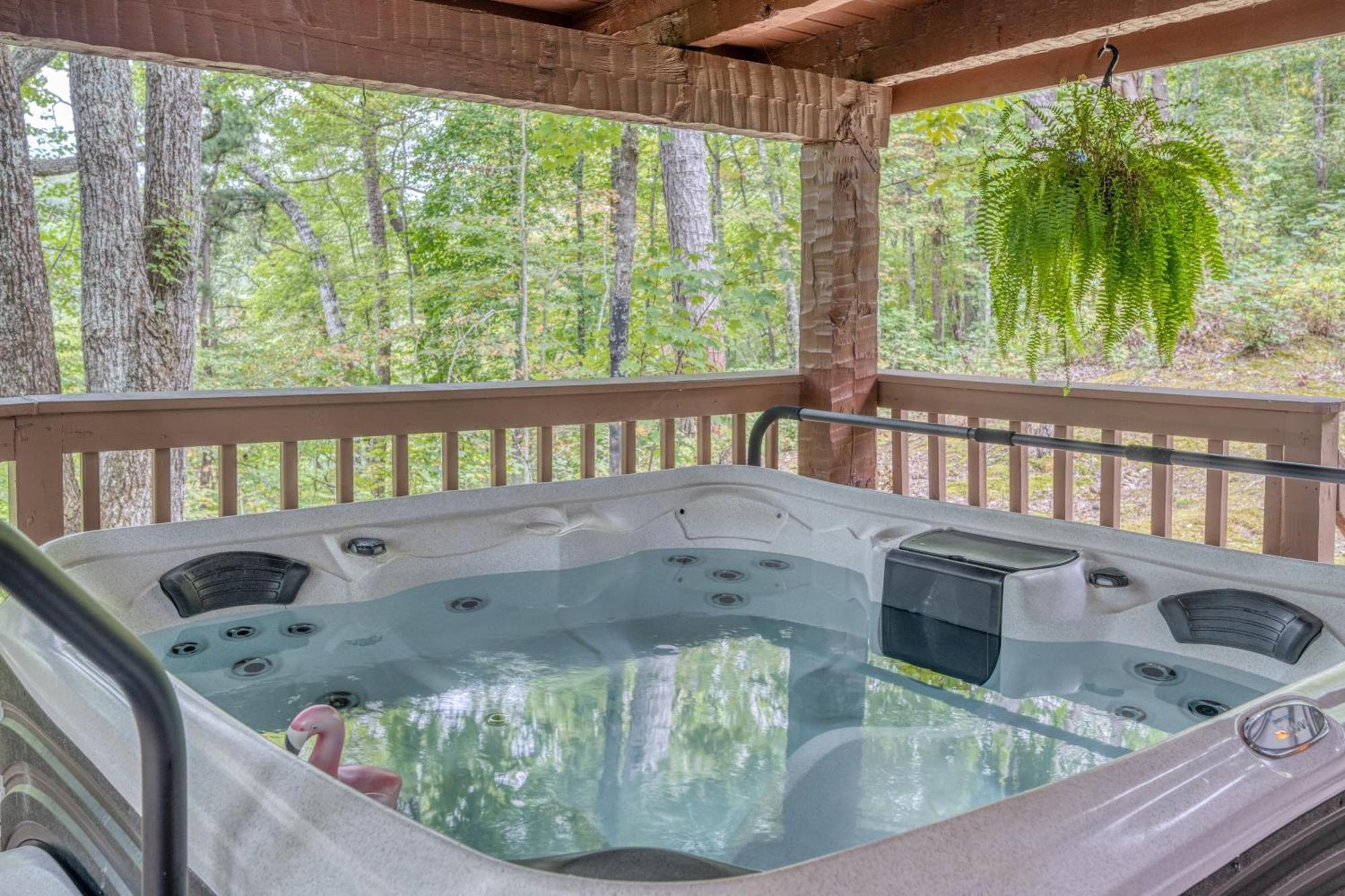 Dudley I By Avantstay Cosy Cabin W Hot Tub Incredible Views Pigeon Forge Kültér fotó